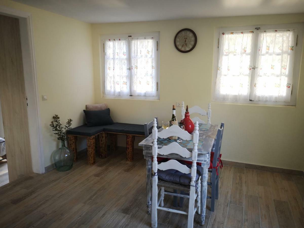 Athéras Villa Costa מראה חיצוני תמונה