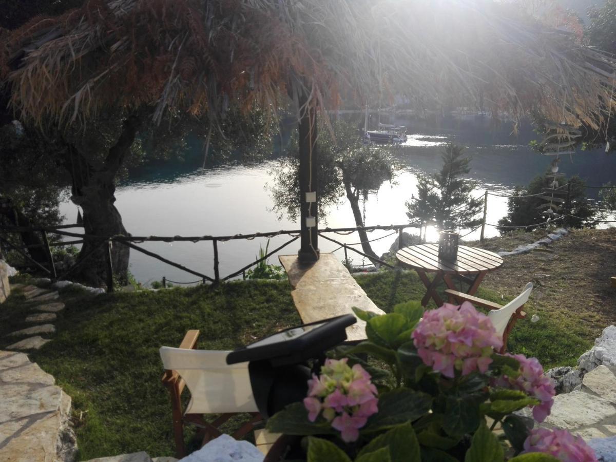 Athéras Villa Costa מראה חיצוני תמונה